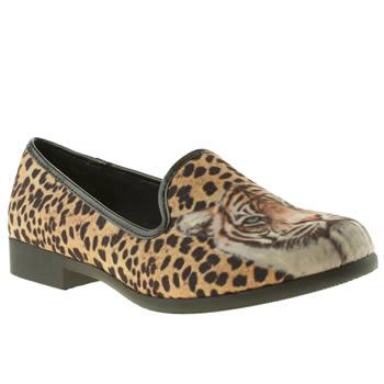 womens youth rise up beige & brown cheetah flat shoes womens youth rise up beige & brown cheetah flat shoes