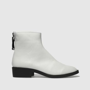 SCHUH WHITE EMPOWERMENT BOOTS SCHUH WHITE EMPOWERMENT BOOTS