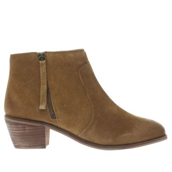 SCHUH TAN JESSE BOOTS SCHUH TAN JESSE BOOTS