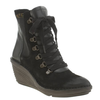 fly london seku boots