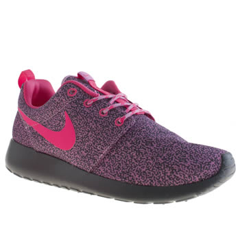 womens nike pale pink roshe run trainers womens nike pale pink roshe run trainers
