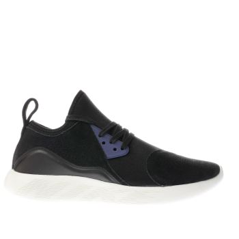 NIKE BLACK & WHITE LUNARCHARGE PREMIUM TRAINERS NIKE BLACK & WHITE LUNARCHARGE PREMIUM TRAINERS
