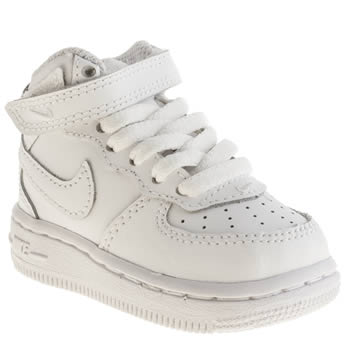 21 White Nike Trainers Infant Background