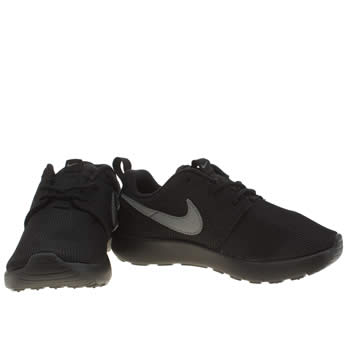 nike roshe one junior