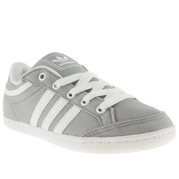 kids adidas grey plimcana low trainers kids adidas grey plimcana low trainers