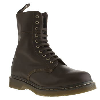 mens dr martens dark brown bart 10 eye boots mens dr martens dark brown bart 10 eye boots