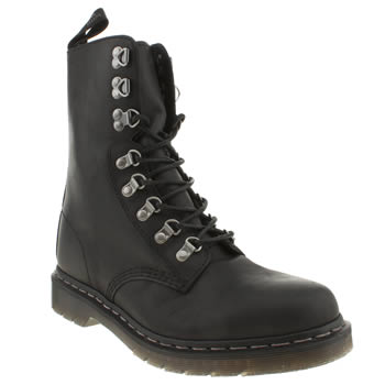mens dr martens black triumph wallis boots mens dr martens black triumph wallis boots