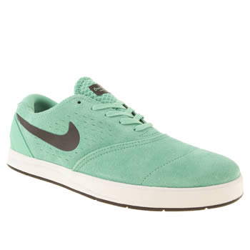 mens nike skateboarding light green eric koston 2 trainers mens nike skateboarding light green eric koston 2 trainers