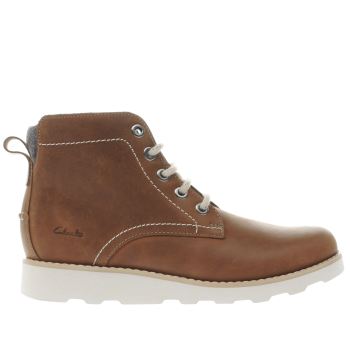 CLARKS TAN DEXY TOP BOYS JUNIOR BOOTS CLARKS TAN DEXY TOP BOYS JUNIOR BOOTS