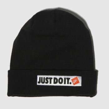 ACCESSORIES NIKE BLACK & WHITE BEANIE ACCESSORIES NIKE BLACK & WHITE BEANIE