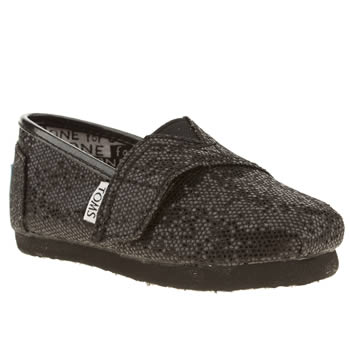 kids toms black classic boots kids toms black classic boots