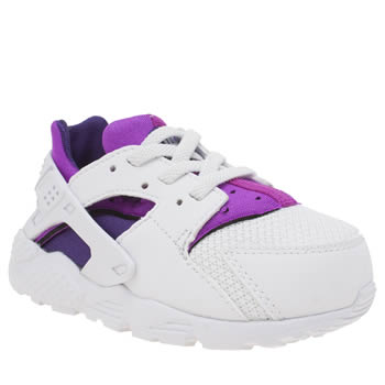childrens purple nike trainers