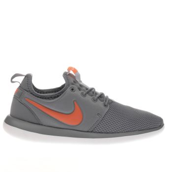 NIKE GREY ROSHE TWO GIRLS YOUTH TRAINERS NIKE GREY ROSHE TWO GIRLS YOUTH TRAINERS