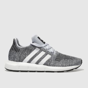 ADIDAS PALE BLUE SWIFT RUN TRAINERS YOUTH ADIDAS PALE BLUE SWIFT RUN TRAINERS YOUTH