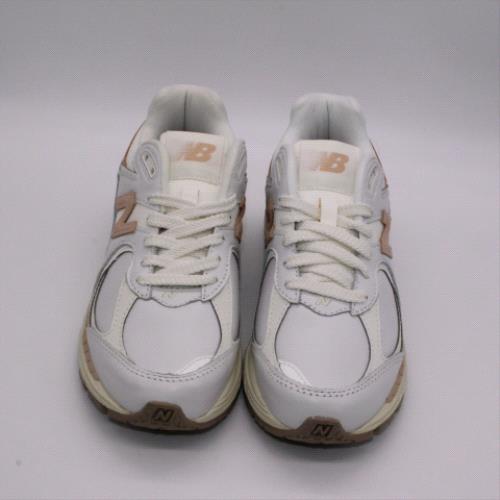 New Balance 2002r 1
