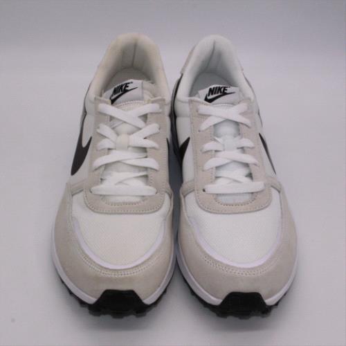 Nike waffle debut 1