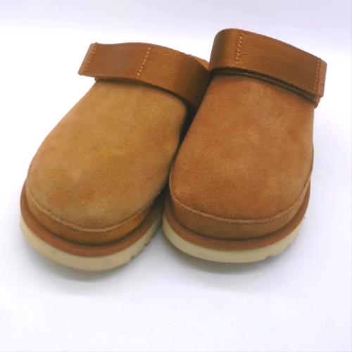UGG goldenstar clog 3