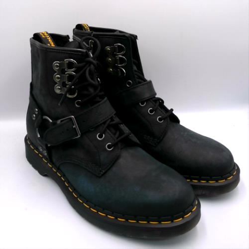 Dr Martens 1460 hardware 2