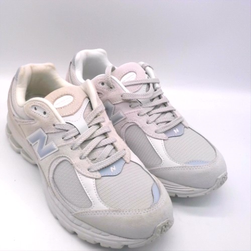 New Balance 2002r 2