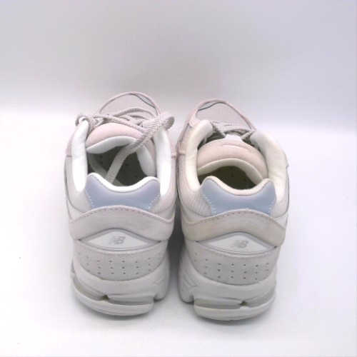 New Balance 2002r 3