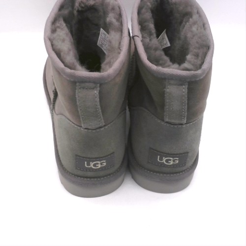 UGG classic mini 3