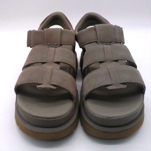 UGG goldenstar strap 1