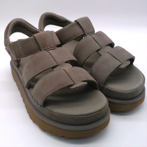UGG goldenstar strap 2