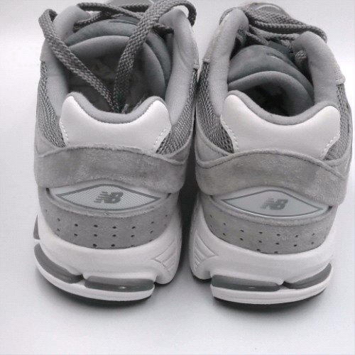 New Balance 2002r 3
