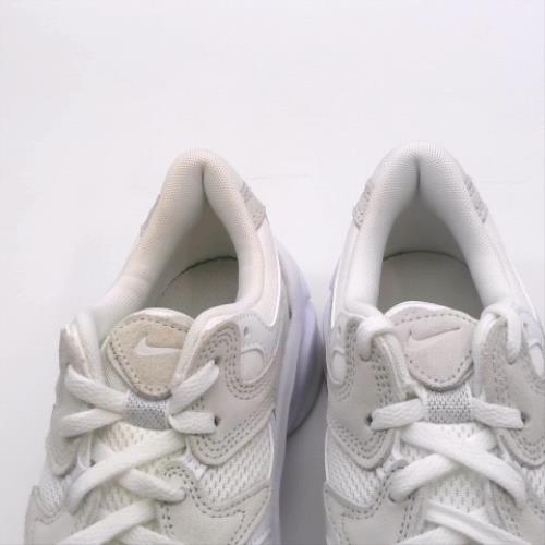 Nike al8 3
