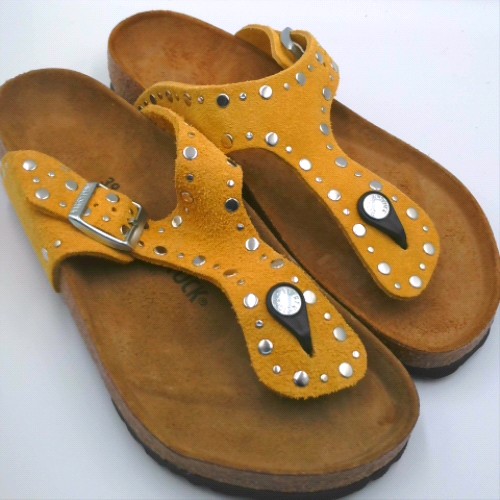 BIRKENSTOCK gizeh suede rivet 2