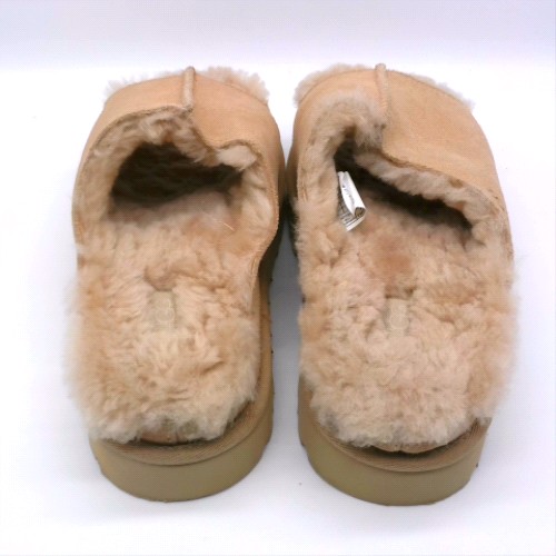 UGG greenport slide 3