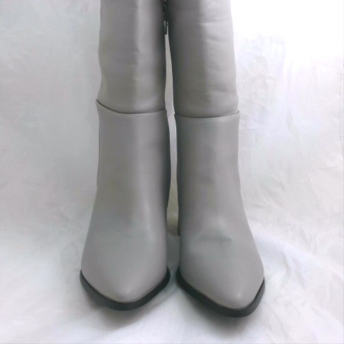 schuh diya knee high 1