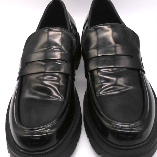 schuh livia chunky patent loafer 3