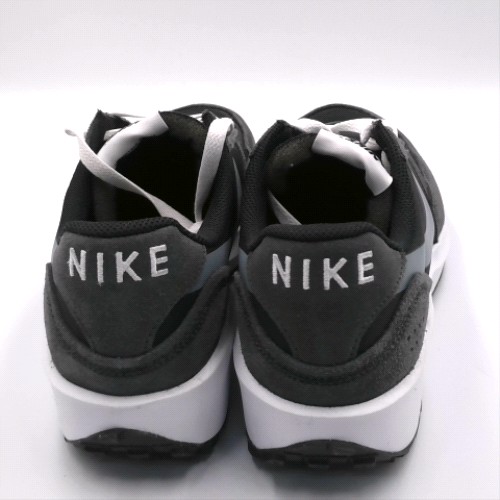 Nike waffle debut 3