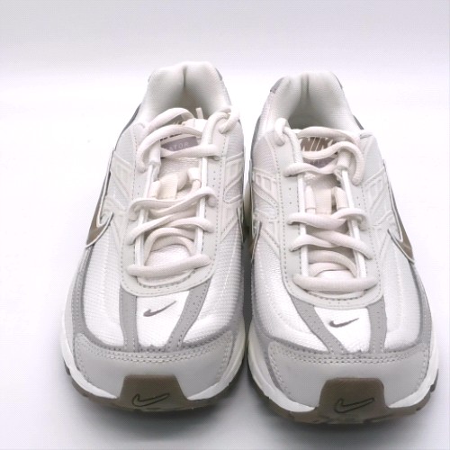 Nike initiator 1