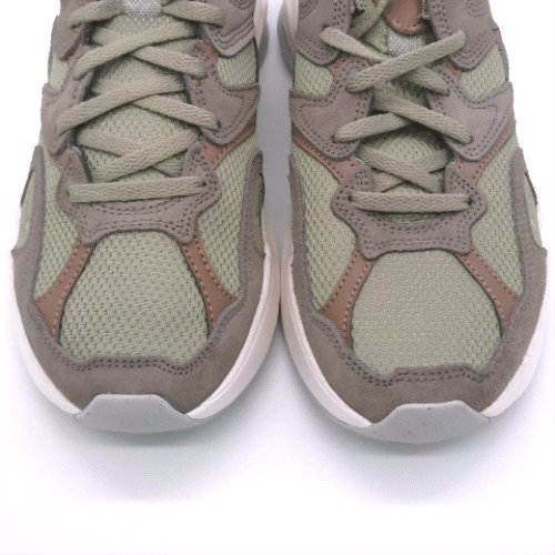 Nike al8 2