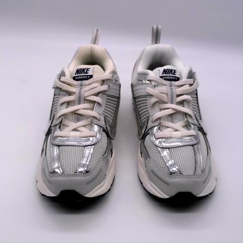Nike vomero 5 1