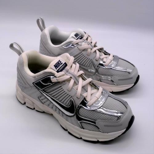 Nike vomero 5 2