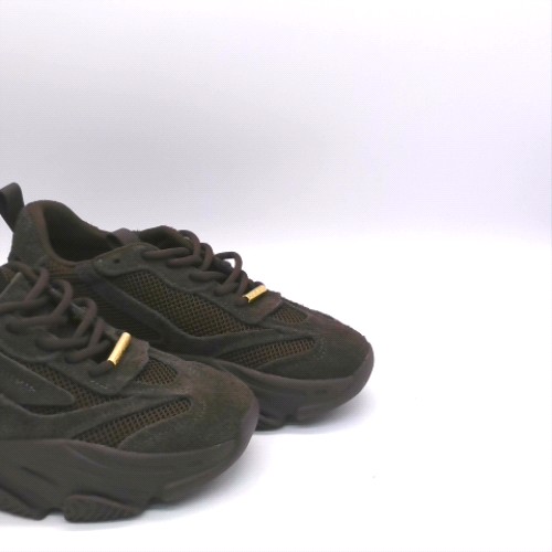 Steve Madden possession 2