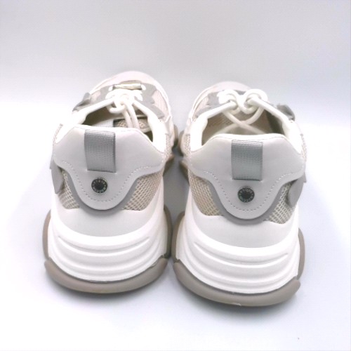 Steve Madden possession 3