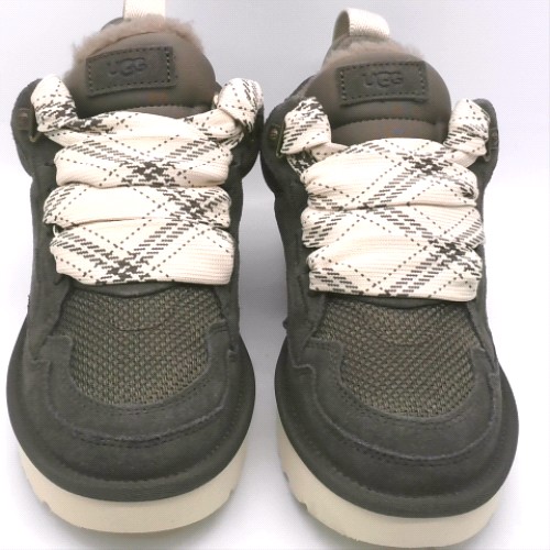 UGG lowmel 1