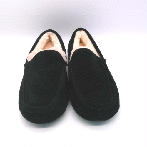 UGG ascot 1