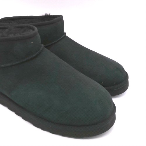UGG Black classic ultra mini ii boots UGG classic ultra mini ii 2