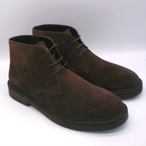 schuh Brown dale suede chukka boots schuh dale suede chukka 2