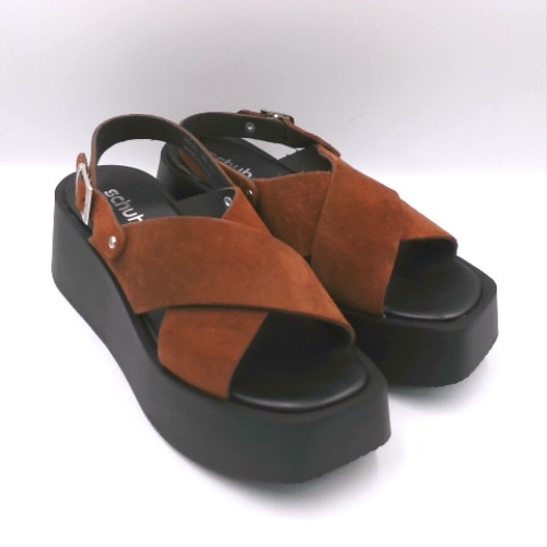 schuh true platform 2