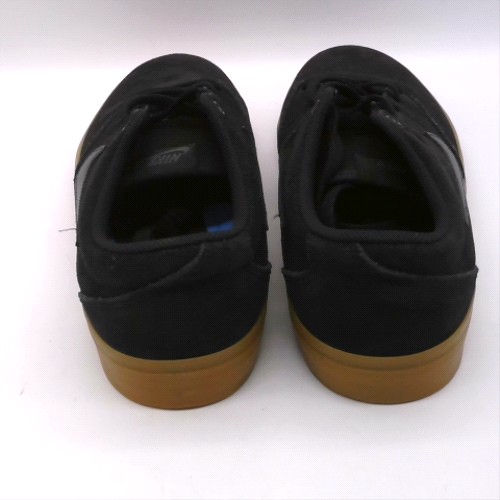 Nike charge suede 3