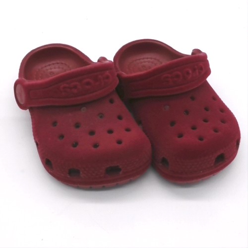 Crocs classic velvet clog 2