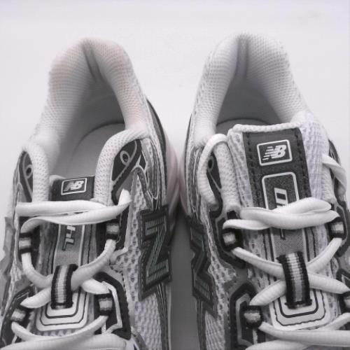 New Balance 740 3