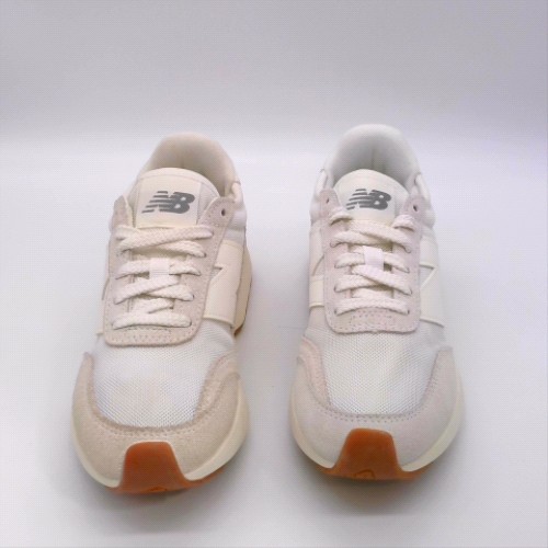 New Balance Light Grey 370 trainers New Balance 370 1