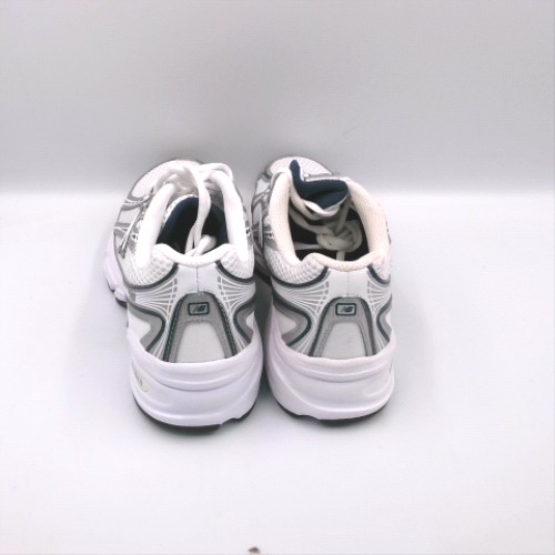 New Balance 740 3